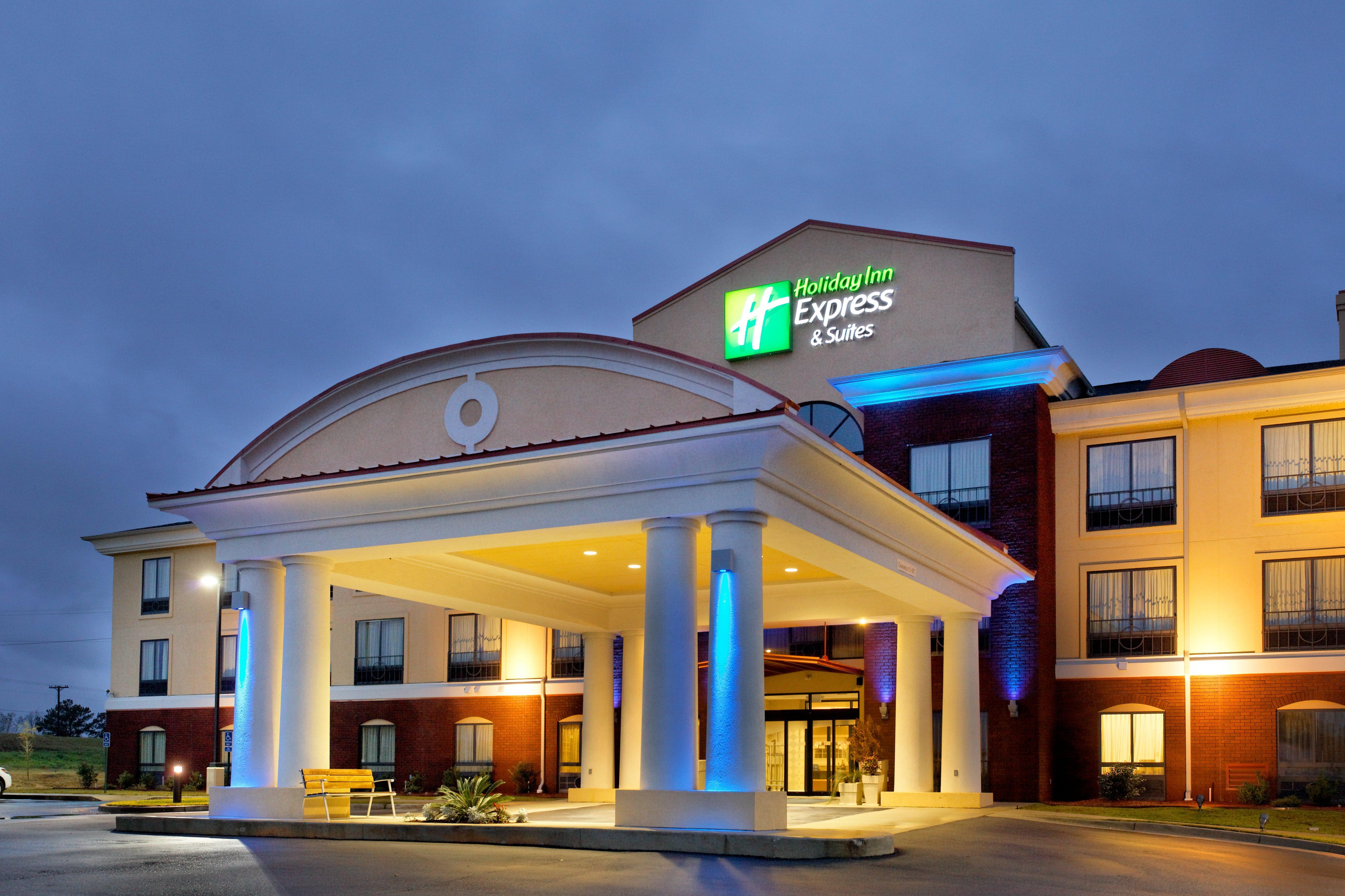 Holiday Inn Express - Andalusia By Ihg Exterior foto